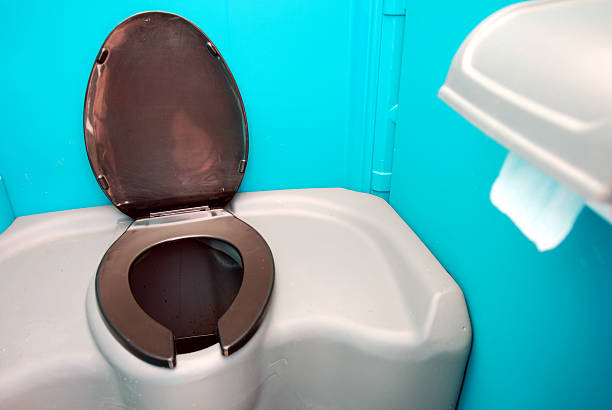 Best Best portable toilet rental  in Wellington, KS
