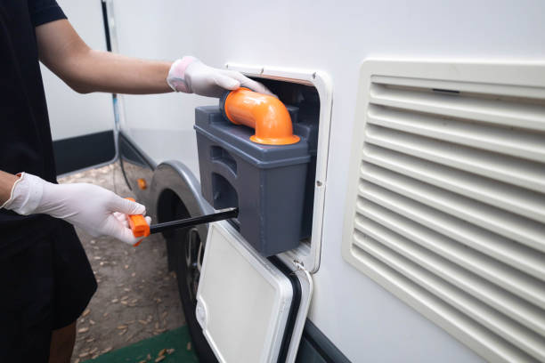 Portable Toilet Options We Offer in Wellington, KS